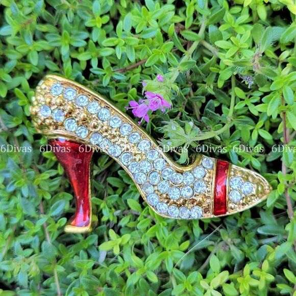 RED and Gold Stiletto Heel Shoe Brooch - Picture 3 of 8